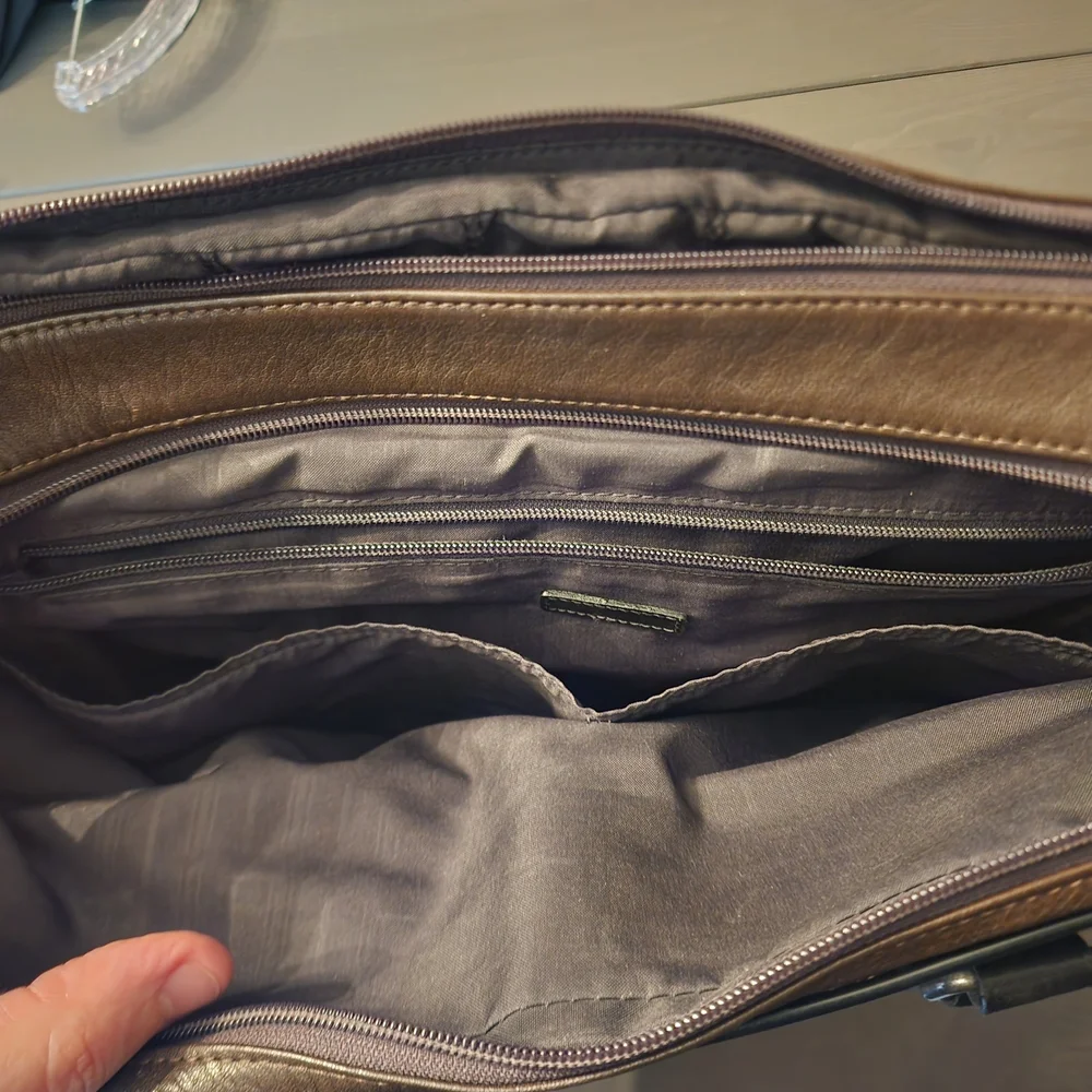 TUMI Brown Leather Laptop Briefcase Men's Bag